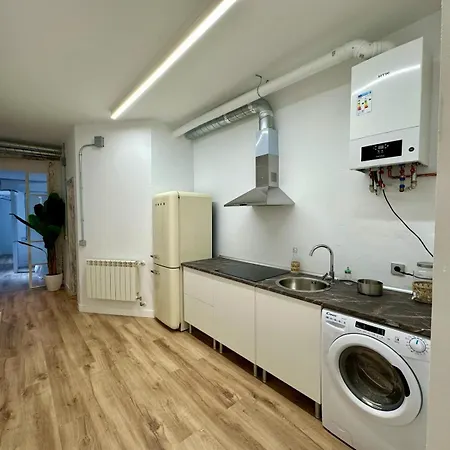 Apartment Carolina By Gaiarooms Leon