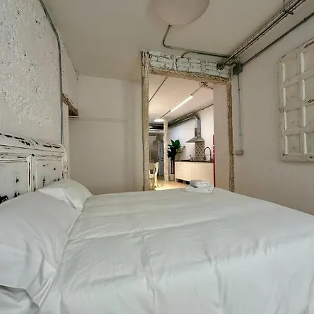 Apartment Carolina By Gaiarooms Leon