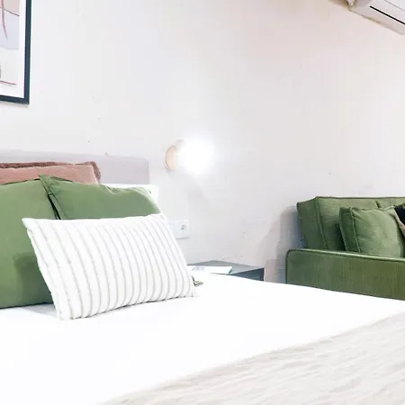 Carolina By Gaiarooms * Leon