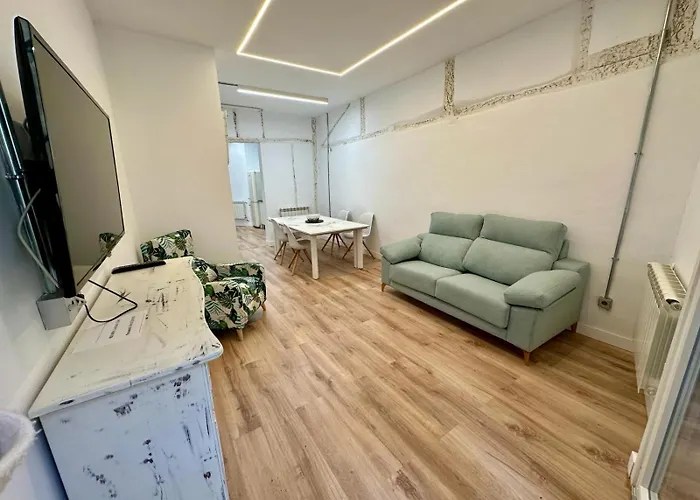 Carolina By Gaiarooms * León